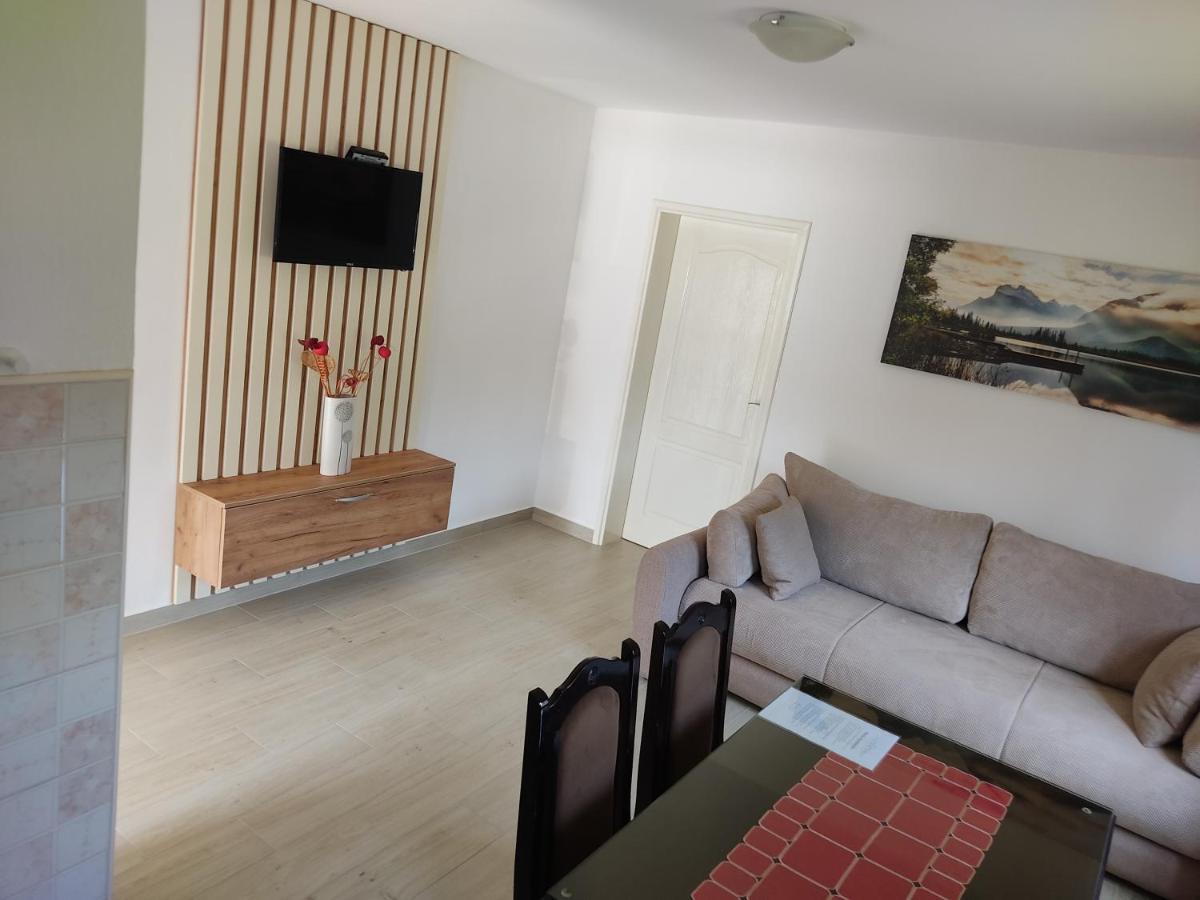 טיווט Apartments Marija מראה חיצוני תמונה